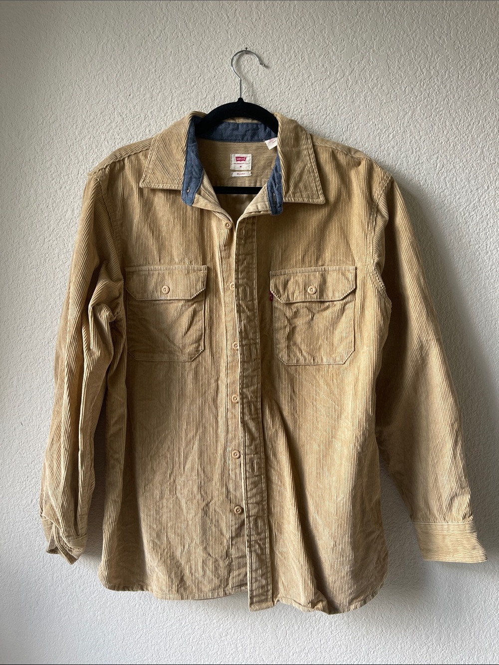Levi's Men's Corduroy Shirt Jacket in Beige with Blue Trim